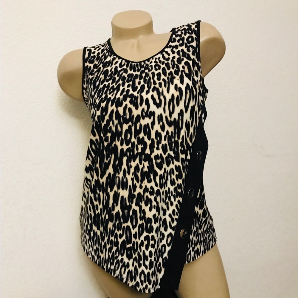 Spense Side Button Detailed Tank Small NET NEW - Picture 1 of 2